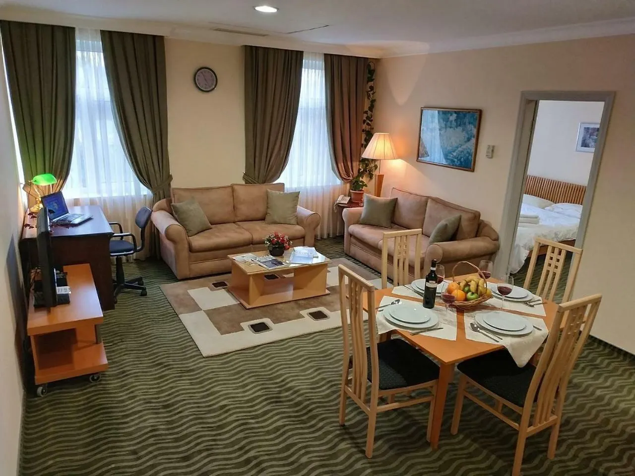 City Mansion Aparthotel Baku